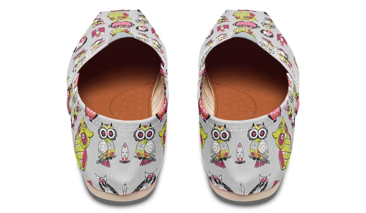 Colorful Owl Pattern Casual Shoes