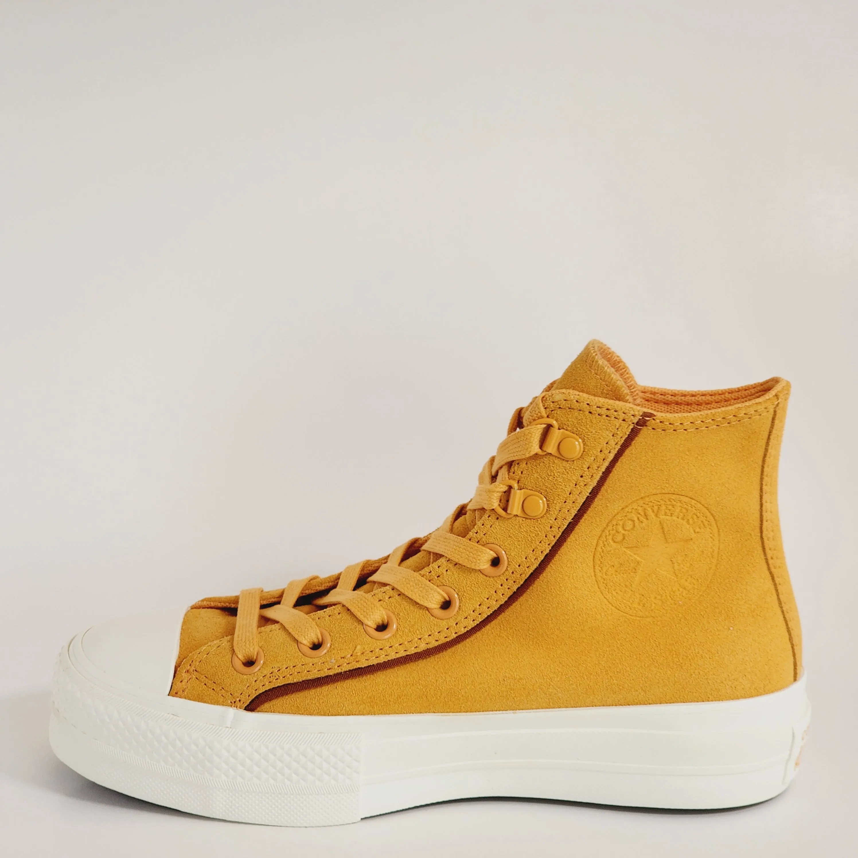 Converse CTAS Hi Lift Suede 'Tiger Moth' Women's Platform Sneakers A05419C NWT