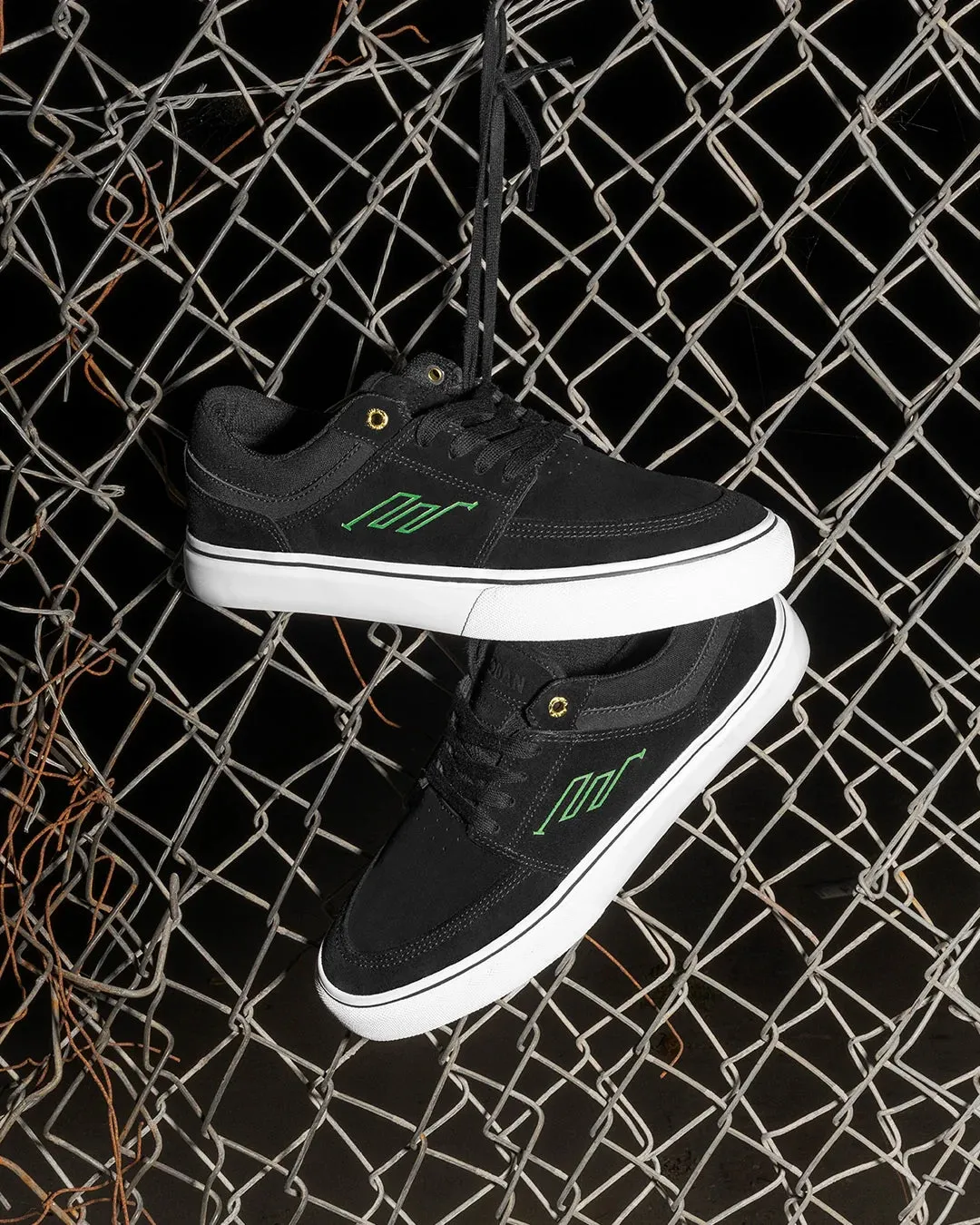 Emerica - Hoban Shoes | Black White