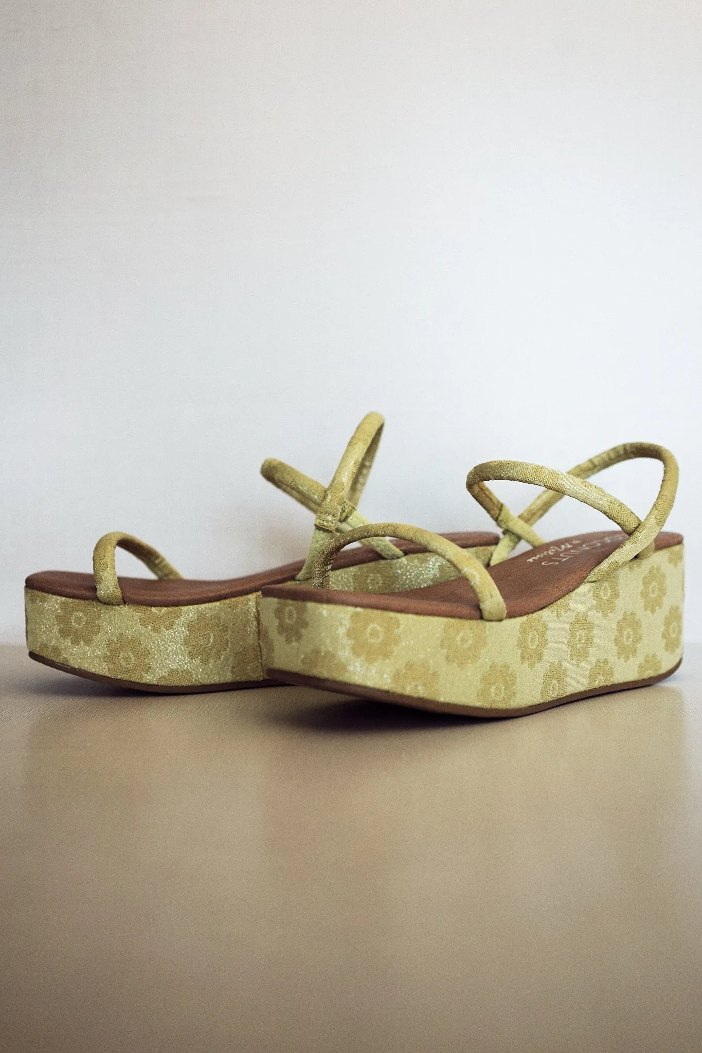 Matisse Daisy Platform Sandal