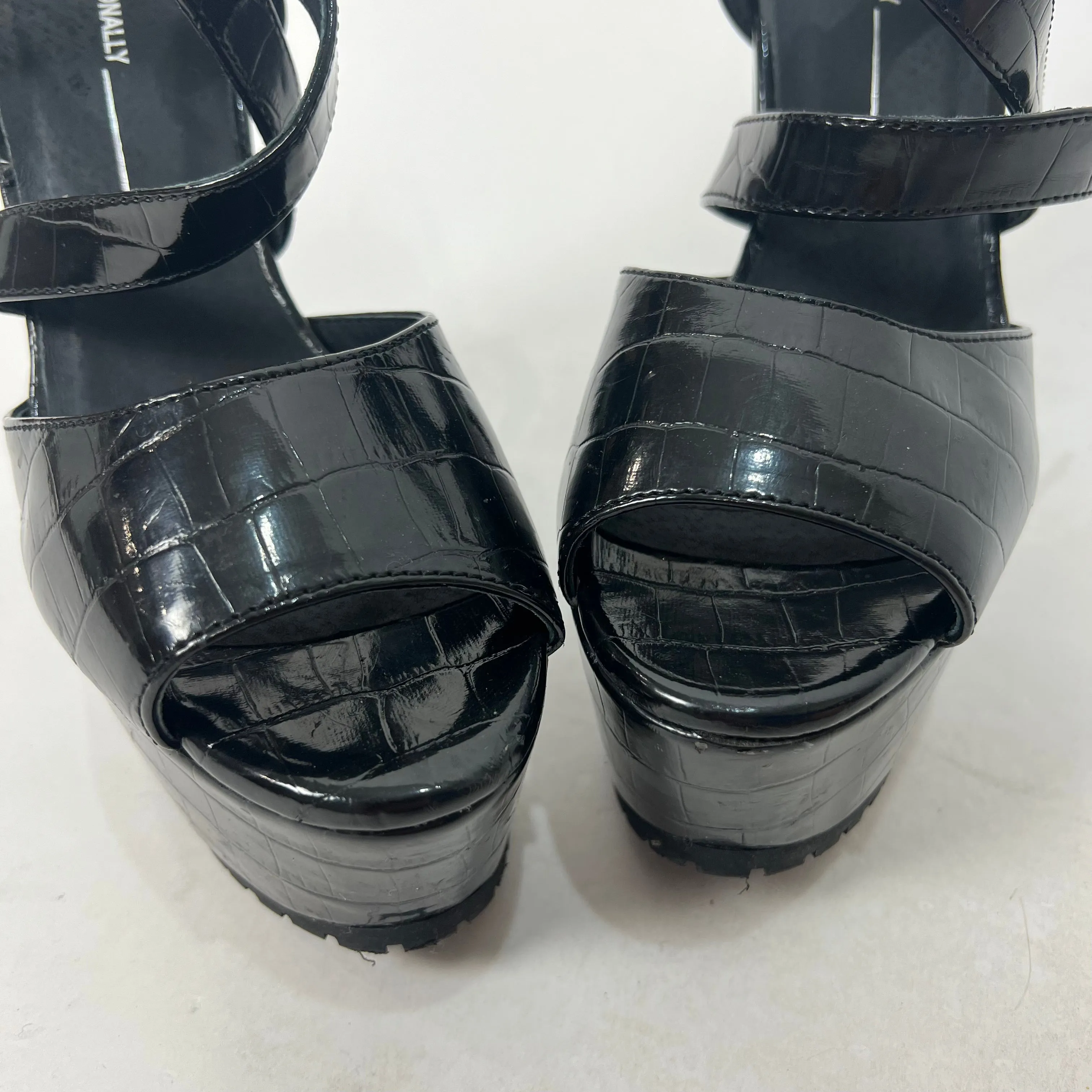 Snake Skin Print Black Platform Heels (8)